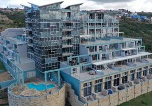 Luxury Nautica Suite 003