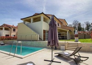 Luxury Vila compelx Aurora-Mar with 2 pools and 8 bedrooms, 200m from the beach - WiiBuk