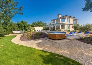 Luxury Villa Roko