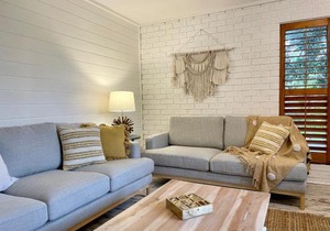 Maddie's Beach House & Studio