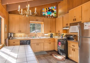 Mahogany by AvantStay | Snowbird Cabin w/ Full Chamberlands Access!