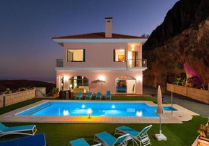 Majestic Monte Leon by VillaGranCanaria