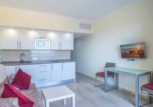 Marina View Modern Apartment with Sea View, Wi-Fi, A/C & Terrace