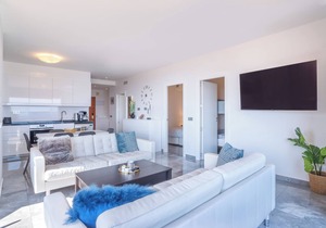 "Marina view two bedroom apartment" with Sea View, Pool, Terrace & Wi-Fi