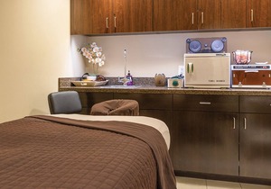 Marriott Newport Coast luxurious 2 bedroom suite in beautiful Newport Beach!