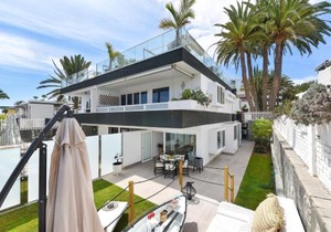 Maspalomas Beach apartment La Charca III by VillaGranCanaria