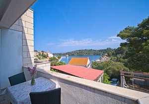 Matana Pomena - A4 One bedroom apartment with balcony and sea view