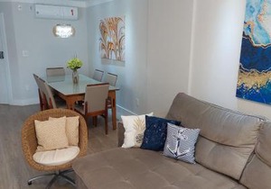 Meia Praia Apto Fino Acabamento 3 suítes e 2 garagens