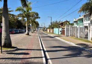 Melhor localização do Campeche, 200m da Praia P836