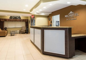 Microtel Inn & Suites by Wyndham North Canton