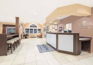 Microtel Inn & Suites by Wyndham Sidney