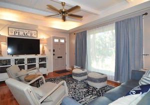 Mid-Century home on the storied Magnolia Ave!! New!