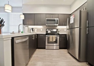 Mins to Airport | nr Redwood City 1BR nr Parks & Dining