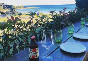 Minutes walk to Beach, Village and Restaurants. Family size home