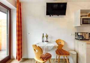 Mittagssonne by Interhome