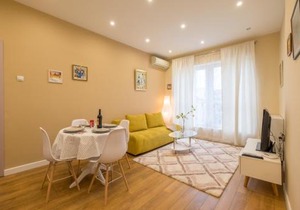 Modern 2 Bedroom Apartment next to Vitosha Str.