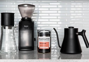 Modern 2BR + Gym in City Center