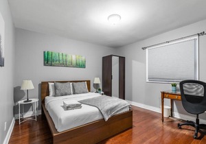 Modern 3BR Apt in the heart of Trinity Bellwoods