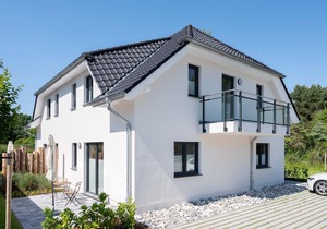 Modern accommodation close to the beach.
