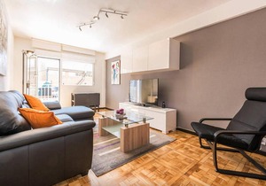 Modern and Comfortable Madrid Flat