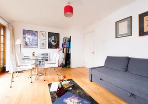 Modern bright flat on Victoria Park