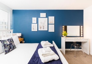 Modern City Centre Apartment nr Gunwharf Quays