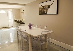 Modern Colorful and Perfectly Located in Algiers PT