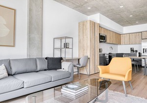 Modern Downtown 1BR w/Pool, Gym & W/D near Staples Center, by Blueground