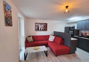 Modern furnished vacation apartment (49 m²) for up to 4 people with whirlpool bathtub