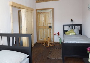 Modern holiday apartment (85sqm) with historical flair