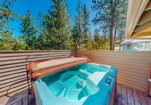 Modern home with private hot tub, shared tennis court, and SHARC passes