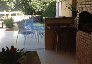 Modern house, 4 suites, on Itacoatiara Beach, 40 minutes from Rio de Jane