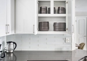 Modern Sunnyvale 3BR w/Gym, Pool & Parking, near freeways, by Blueground