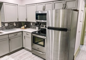 Modern Tiny Home - in Fort Myers Hotspot