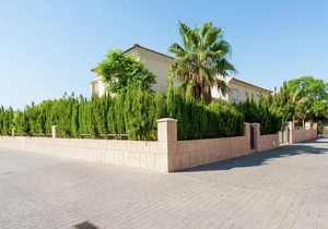 Modern Villa in Murcia with Swimming Pool