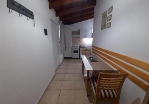 Monseñor Fagnano 592 "D"