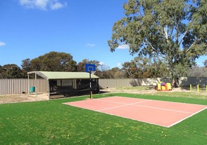 Moonta Bay Cabins - Cabin 3