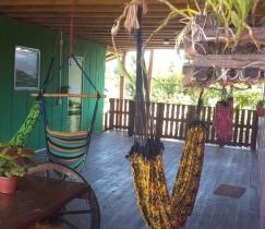 Morada Sol e Lua Container Guarda do Embaú com Ar condicionado