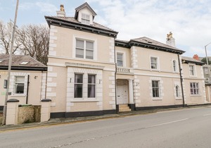Mountain View 2, PENMAENMAWR