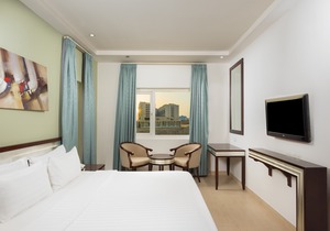 Muscat Dunes Hotel