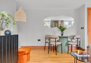 MySquare Two Bedroom Apartments in Limehouse