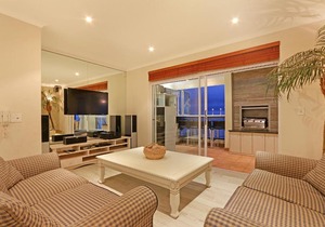 Neptune Isle 301 by HostAgents