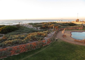 Neptunes Isle Apartment with a View