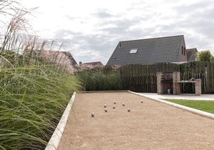 NEST 25 - Beautiful Villa with Garden and Jacuzzi near the beach