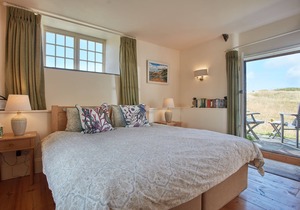 Nestled down just off the South West coast path, The North Wing of this beautiful old farmhouse is t