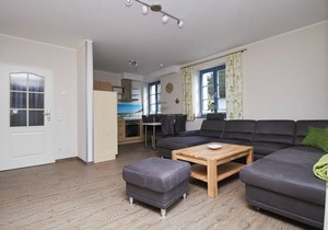 Neue Reihe 43 "Villa Regulus" ground floor (Whg. 1) - Cozy vacation apartment in the heart of the city