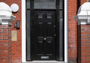 New 2 Bedroom Apt, close to Winter Gardens. Apt 2
