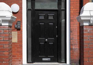 New 2 Bedroom Apt, close to Winter Gardens. Apt 4