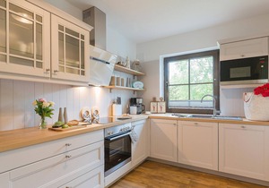 New, bright and friendly beach vacation apartment for up to 6 people with sauna