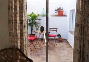 New comfortable apartment, garden and private terrace